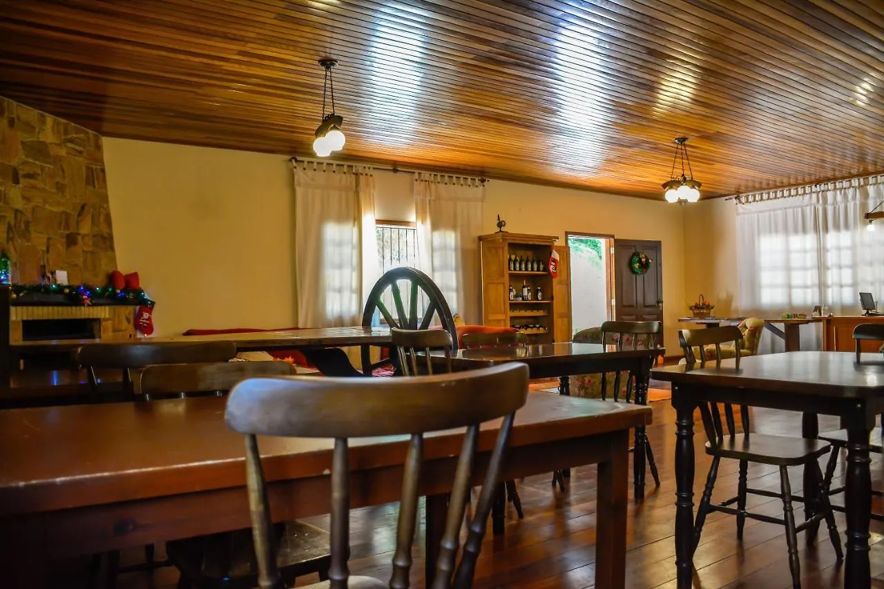 ** Nocleg ze śniadaniem Casa De Campos Guest House Campos do Jordão Brazylia